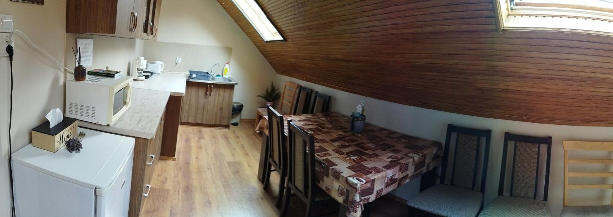Luna Apartman Gyula Buitenkant foto